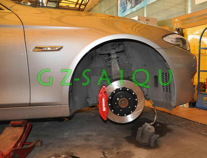 英國AP 寶馬AP 寶馬5系改裝AP剎車 寶馬專用AP卡鉗 寶馬F10前輪剎車套裝 英國AP 寶馬AP 寶馬5系改裝AP剎車 寶馬專用AP卡鉗 寶馬F10前輪剎車套裝