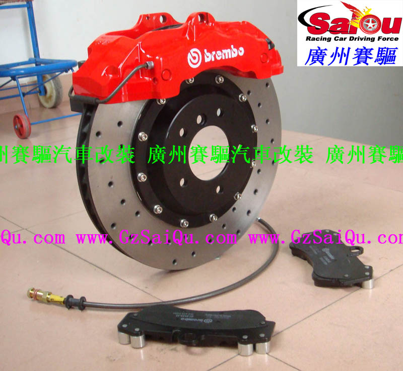 紅色BREMBO剎車(chē)
